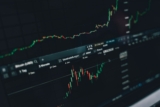 TradingView Review 2026: Features, AI Tools, Charts and Pricing